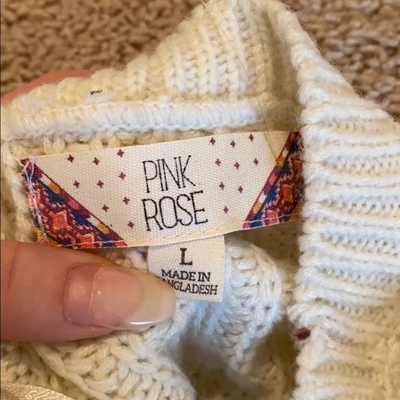 Cream and Gray Sweater - Picture 5 of 5